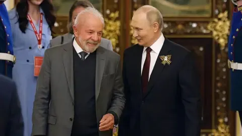 The Brazilian President Lula Declares There Is No Connection With Former US President Trump