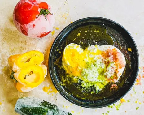 How to Turn Leftover Vegetables and Fruits into a Chilled Accompaniment – Instructions